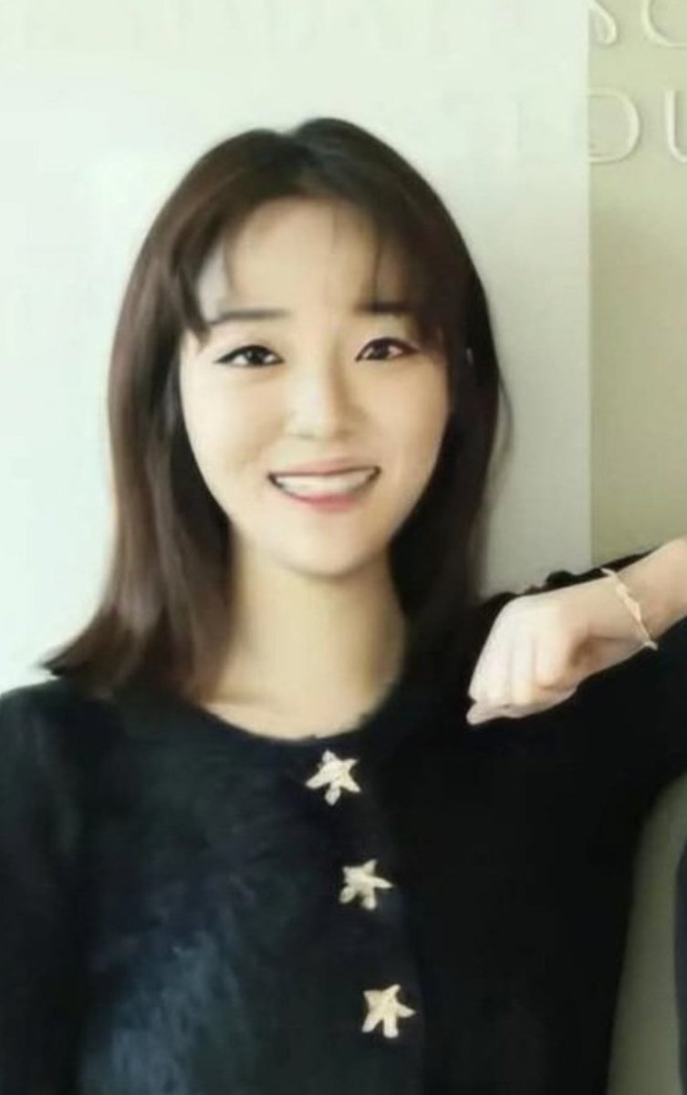 밤나들이 tweet media