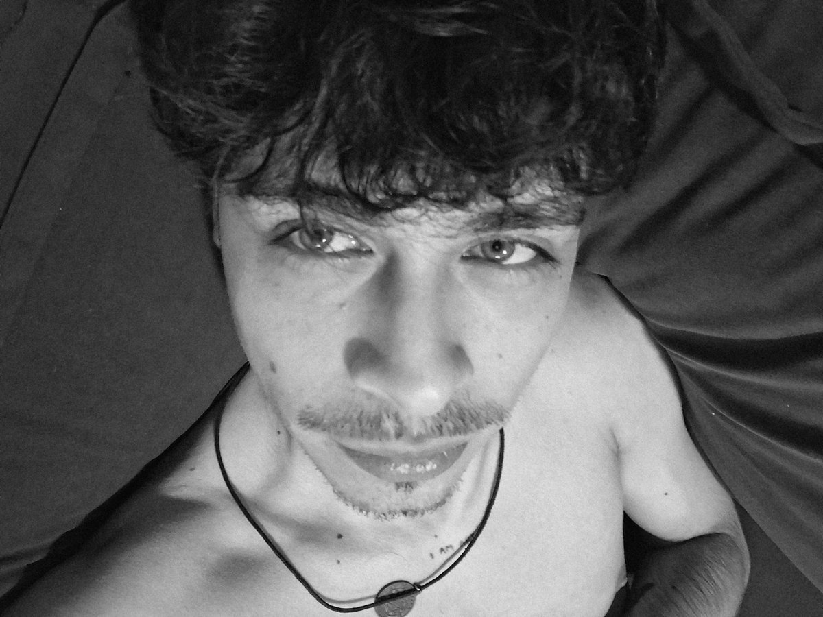 inmaculado12's tweet photo. 🤪 https://t.co/J4AGu70Q1I