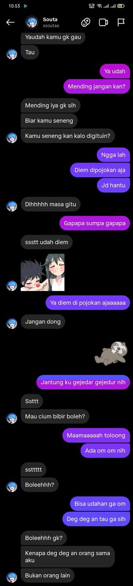 UdaArion's tweet photo. Chat nya begini, awal nya teman aku bilang dia mikir gimmick karna dia baru terjun di dunia vtuber dan si biru ini abis rp ASMR mabuk https://t.co/ylbeYiIvms