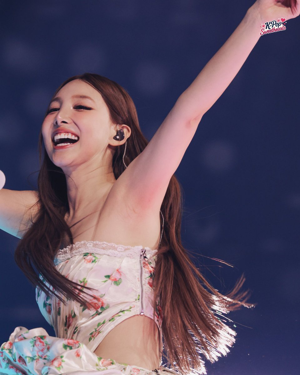 K-Pop Sweethearts ❤️ tweet media