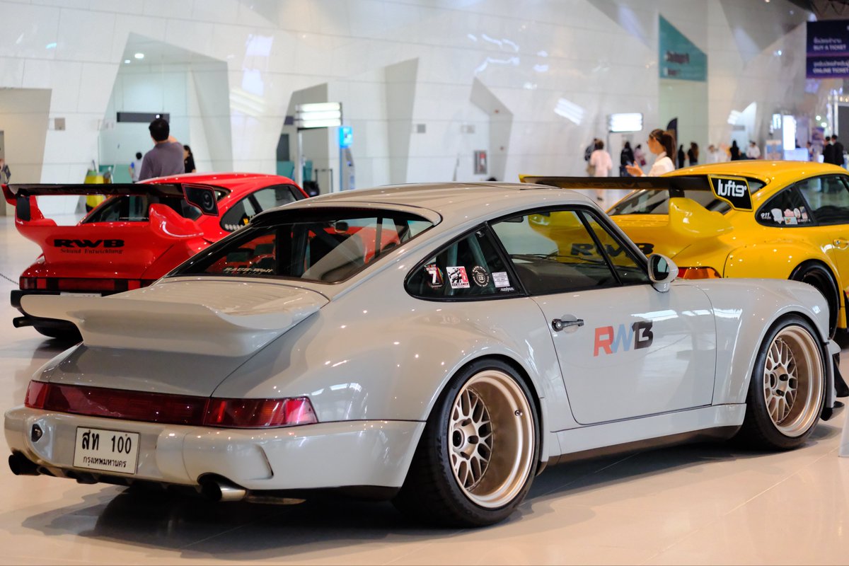 MindMeth's tweet photo. เก็บตกมะวาน เอารูปรถสวยๆมาฝากคับ
Vintage Porsche 🚙 🚗
#ImpactSpeedFest https://t.co/EvUWWx1w1T