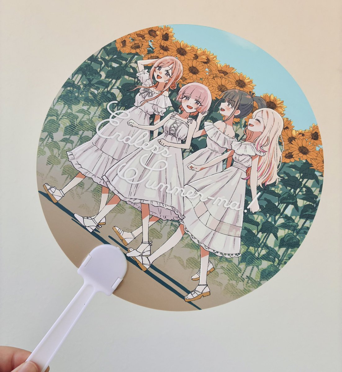 夏コミのうちわ届いた‼️