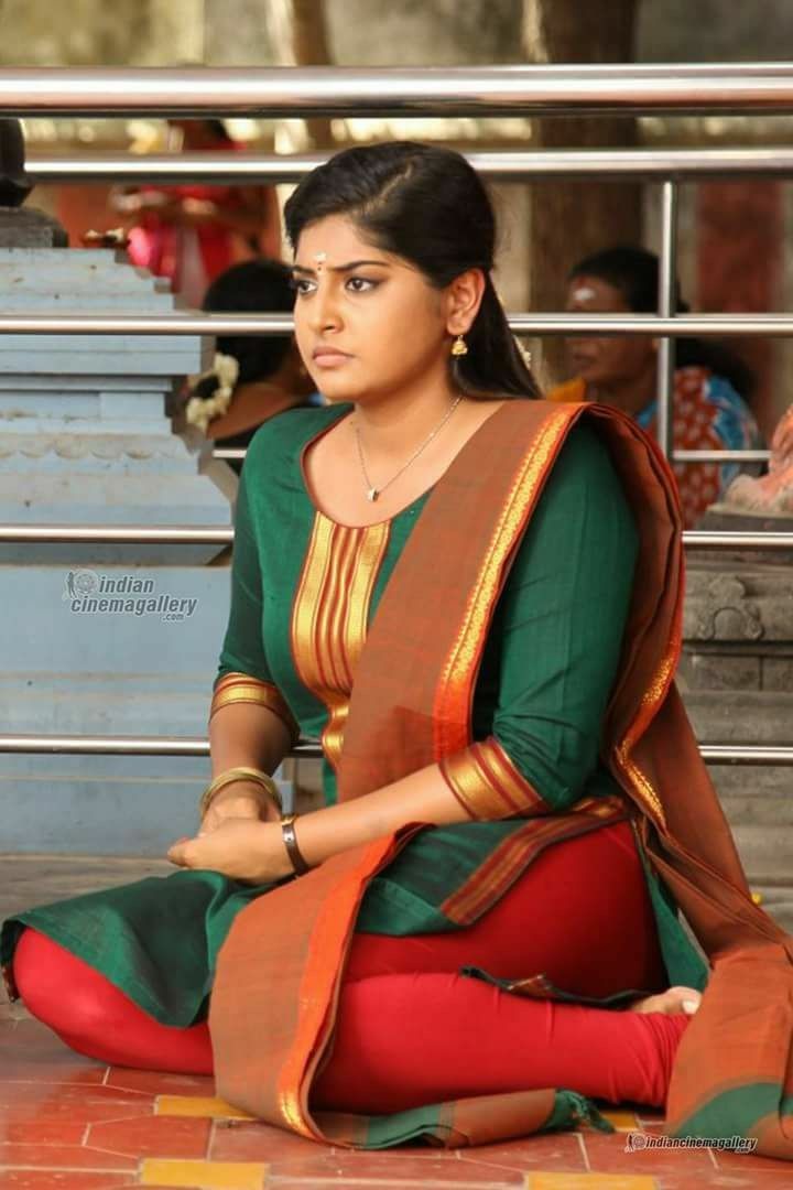 Hot_ReelsY's tweet photo. Manjima Mohan
#ManjimaMohan https://t.co/ZumCxCDA2F