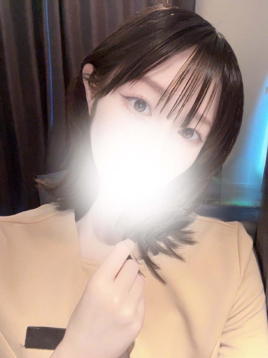 miyabi_k55's tweet photo. 今週もありがとうございました✨️

来週は水曜以外います🎐🍧🫧 https://t.co/ggWH1c10WU