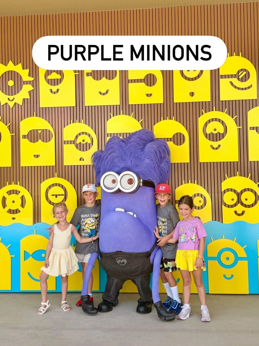 ThemeParkFrog's tweet photo. So many fun friends to meet at Universal Kids Resort in Frisco, Texas!! 👏

#universal #universalkidsresort #universalkids #friscotexas #texas https://t.co/qsD1p5cL1f