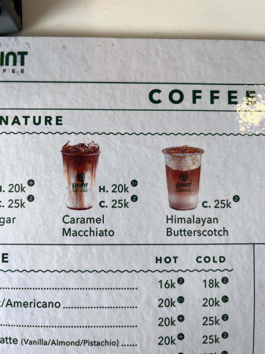 Aisramdha's tweet photo. Niatnya cuma pengen ngopi biasa, ternyata malah ketemu promo. Hari ini ada #GopayPromoPointCoffee, aku pakai voucher TikTok dan bawa tumbler sendiri. Jadinya lebih hemat dari yang dibayangin. 🤍 https://t.co/C1On5O6ict