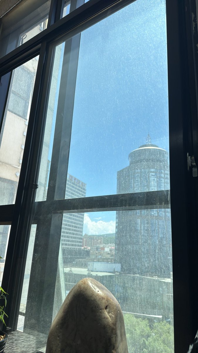 qiangshuiting's tweet photo. nice day https://t.co/qkxp5g1LJM