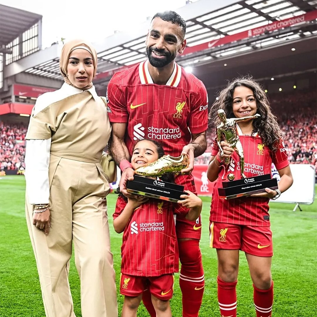 bpthaber's tweet photo. Mohamed Salah'ın Beşiktaş'a transferinde eşinin "Müslüman bir ülkeye gidelim" demesi karar verici etken oldu. (Sözcü) https://t.co/IiYM4rjokb