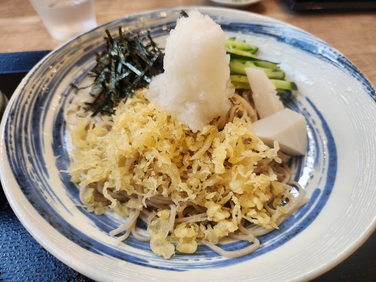 06o4te's tweet photo. お昼ごはんは大大大好き冷やしたぬきそば✨美味しかった～☺ https://t.co/vhkuYyPavs