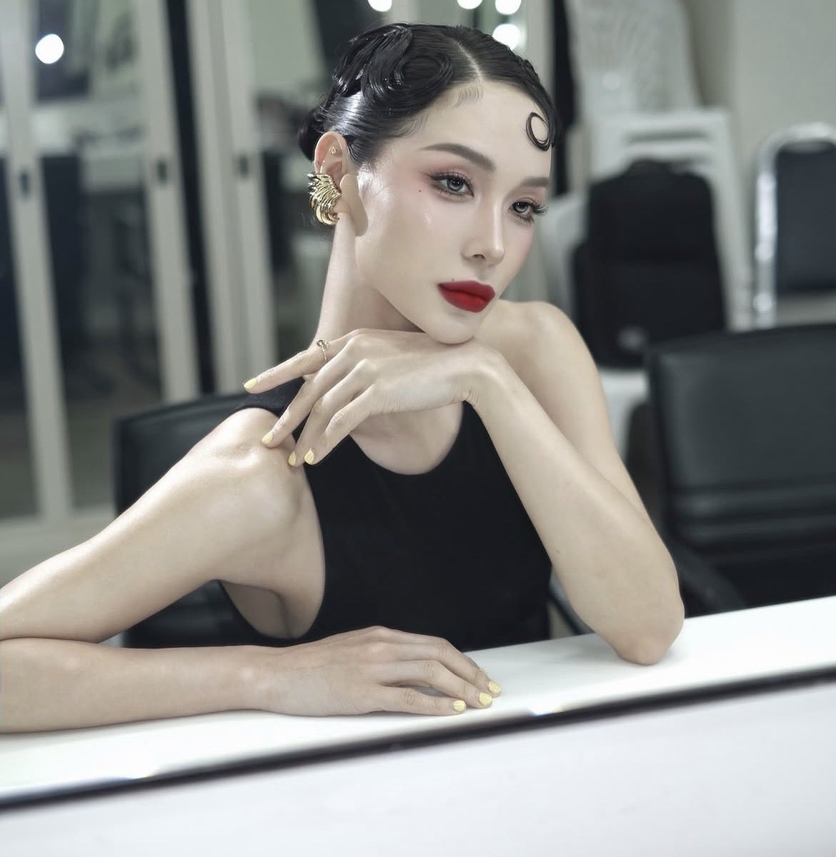 mpdiwa's tweet photo. หล่อชื่นใจ                             สวยสะใจ https://t.co/0yHjOx7BMp