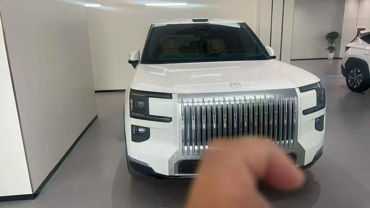 el_maris_autos's tweet photo. 2026 ZEEKR 9X Ultra, Hybrid 🇨🇳
7 KM — 6 Seater!

BRAND NEW!

🏷️ 110M
Home Delivery (🇳🇬)
Shipping, Clearing &amp; Duty

Text @Wizarab10 for verifications https://t.co/HYVtFj3K5X