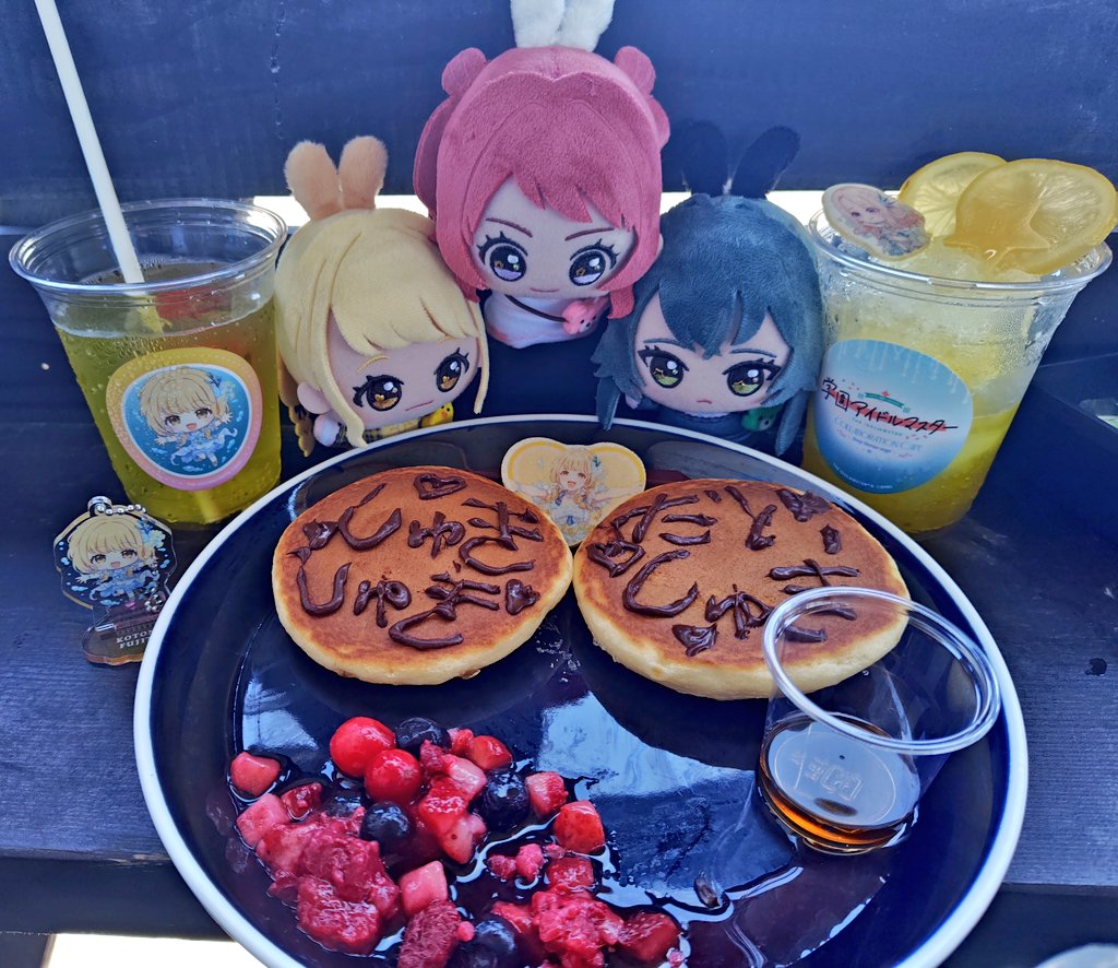 papermoondrop's tweet photo. 学マススイパラコラボ行ってきました②
パンケーキ可愛く書けたから見てください
#初星学園ぬいぬい部 https://t.co/kcDGy3LcDg