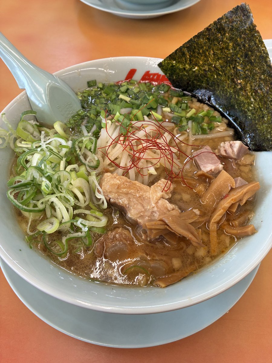 mini4_karuma's tweet photo. リピート！
#山岡家
#ラーメン 
#飯テロ https://t.co/qvbAnQRXj8