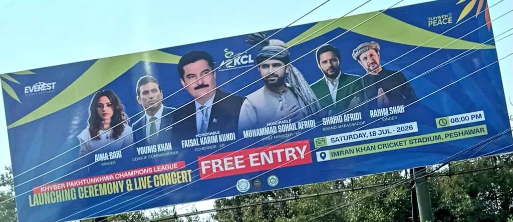 BaBabaloch32's tweet photo. عمران خان کو ان کے اپنے کی لوگوں نے مائنس کر دیا آج سے میرا اس پی ٹی آئی سے کوئی واسطہ نہیں اب نہ میں ان کے کہنے پر کسی کو ووٹ دوں کا جو اپنے لیڈر کے وفادار نہیں وہ اپنے کارکنوں کا ساتھ کیا خاک ��یں گے
#مزاحمت_کپتان_کی_آزادی_تک https://t.co/oSZ4vbggFy