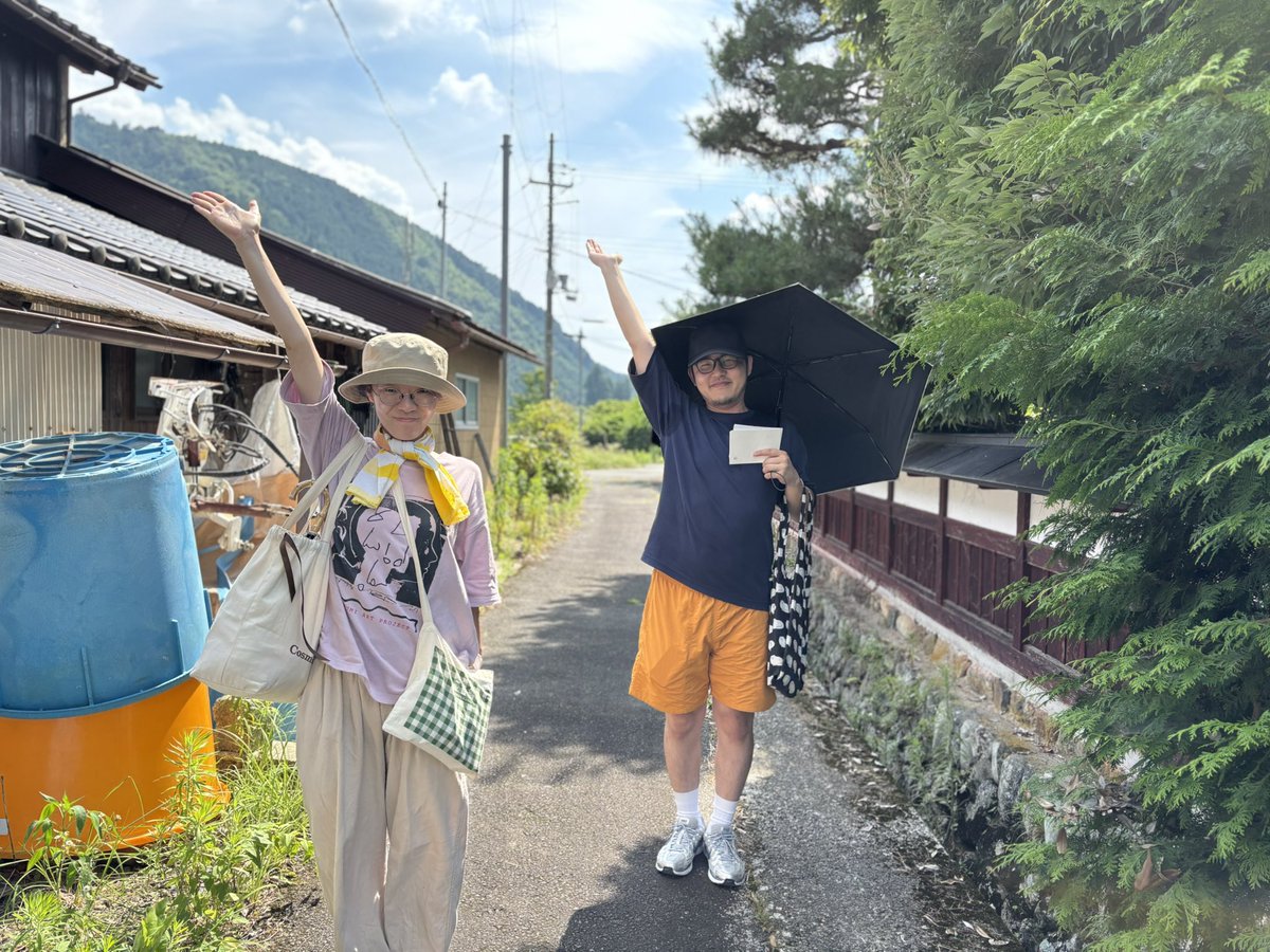 sononochi's tweet photo. 今週も京北地域で滞在をしながらリサーチを進め、クリエイションの下地を作っています。

水を辿っているということもありますが、
それにしても川に入って涼みたくなる暑いですね〜☀️

--
『見えない水と記憶』― 京都市街地・京北地域で水流をたどる

noteで公開中です✒️
https://t.co/Z3s80mMPxG https://t.co/LxAP028NlD