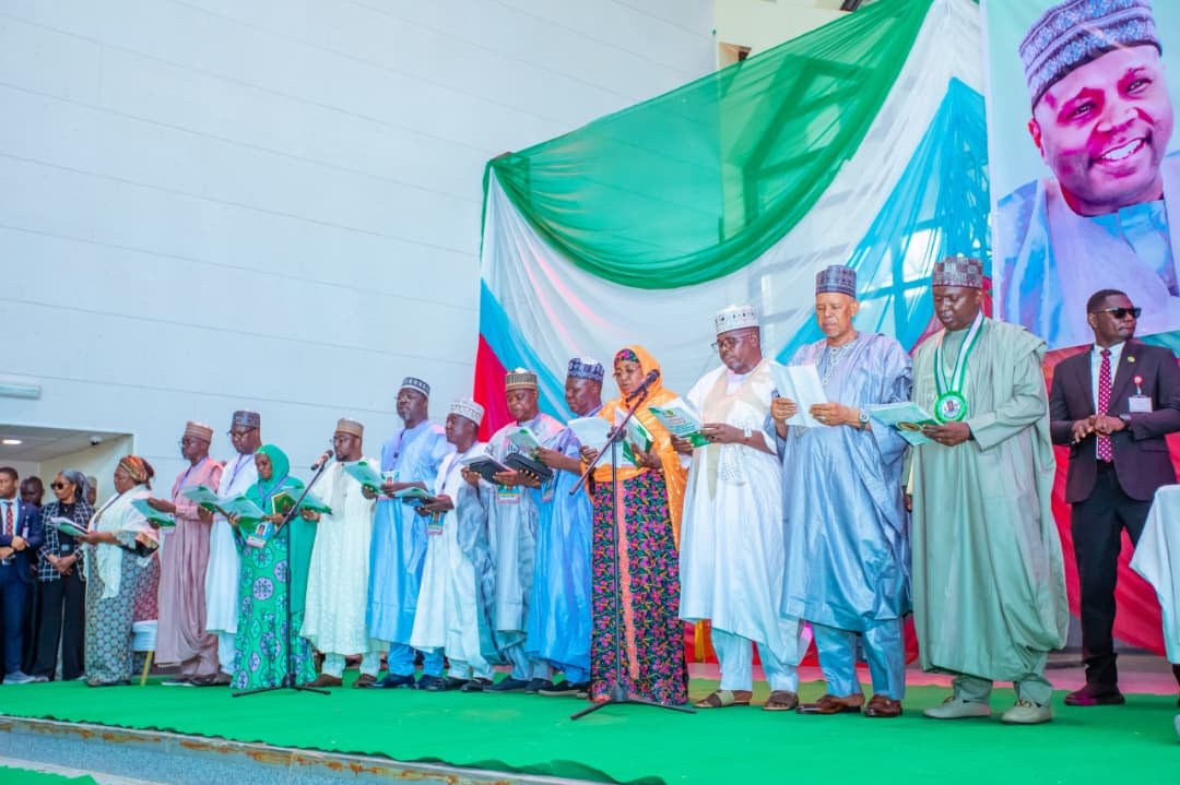 Dr. Jamil Isyaku Gwamna tweet media