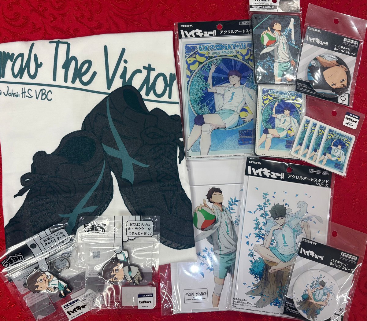 geestore_sendai's tweet photo. 🎊Happy Birthday🎊
💙👑本日は #及川徹 の誕生日👑💙
ジーストア仙台では「#ハイキュー!!」グッズ好評発売中🏐
⬇️商品ご予約受付中⬇️
https://t.co/RBHA9rKwcN
#EBeanS 6Fにてご来店お待ちしております💁♀️
#及川徹生誕祭2026
#hq_anime https://t.co/79MGdIKGQZ