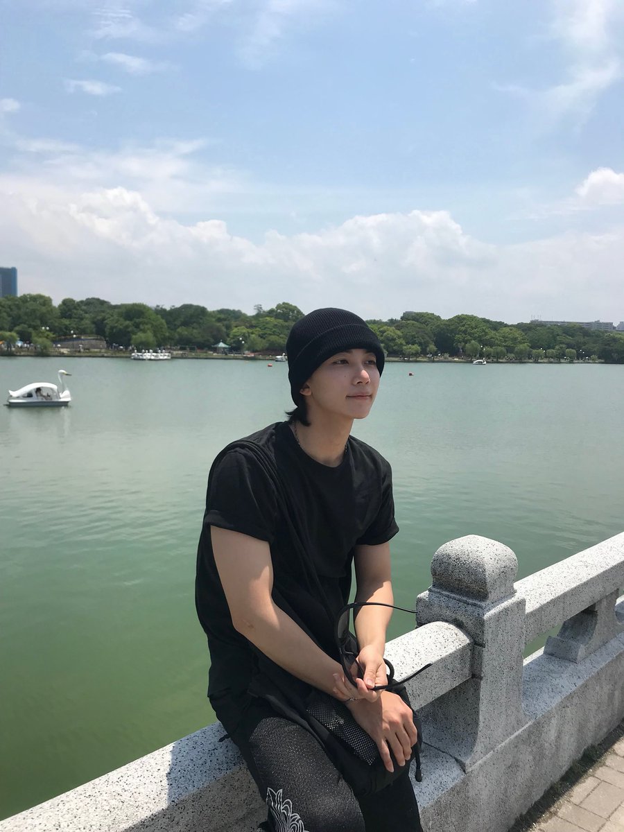 sounds_of_cheol's tweet photo. jeonghaniyoo_n 🖤 https://t.co/QtltXbFOgF