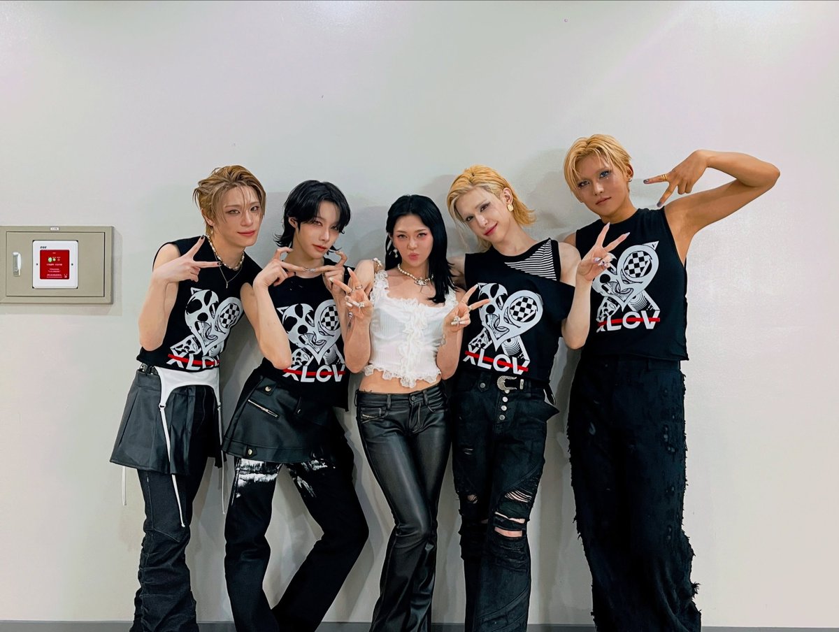 💎✨sst tweet media