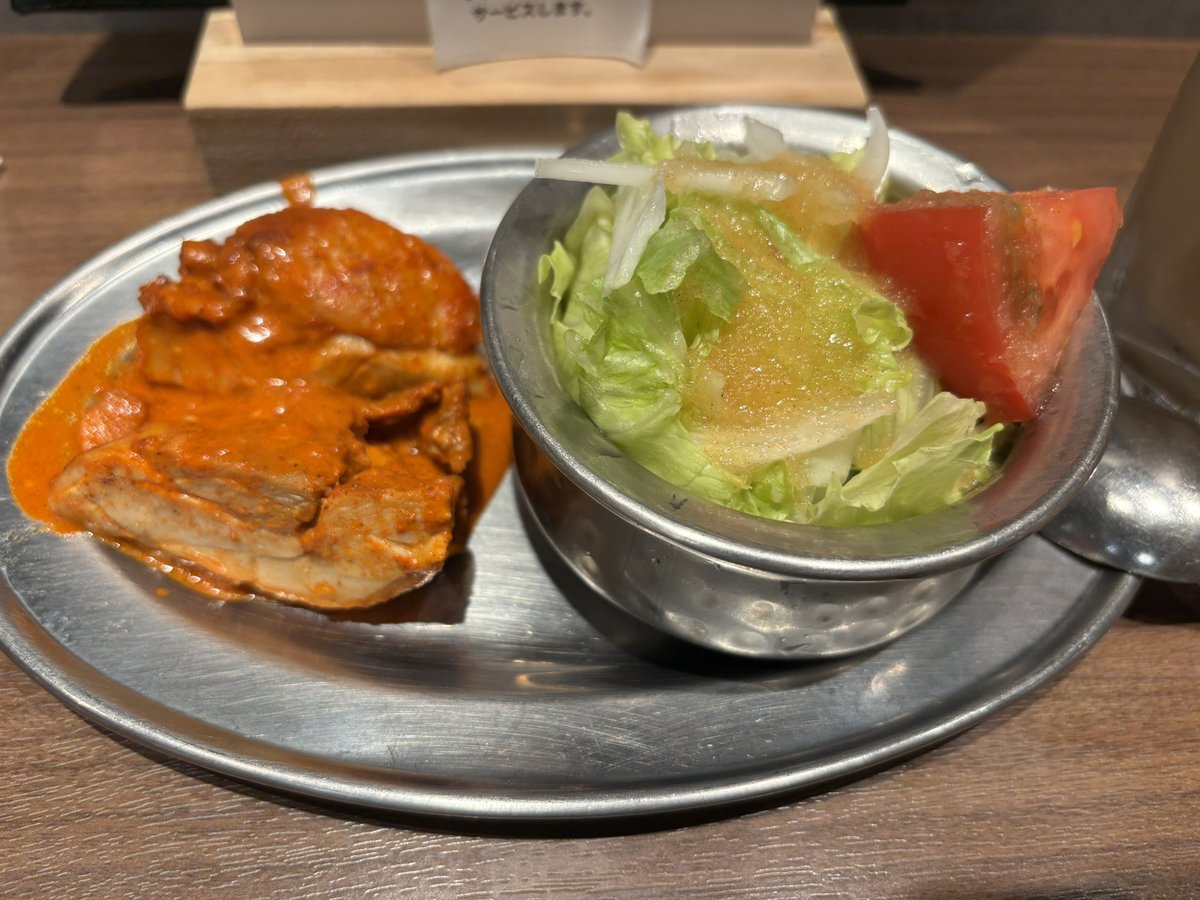 arkwsh_'s tweet photo. 中日ビルでカレー https://t.co/rNt7bonXoO