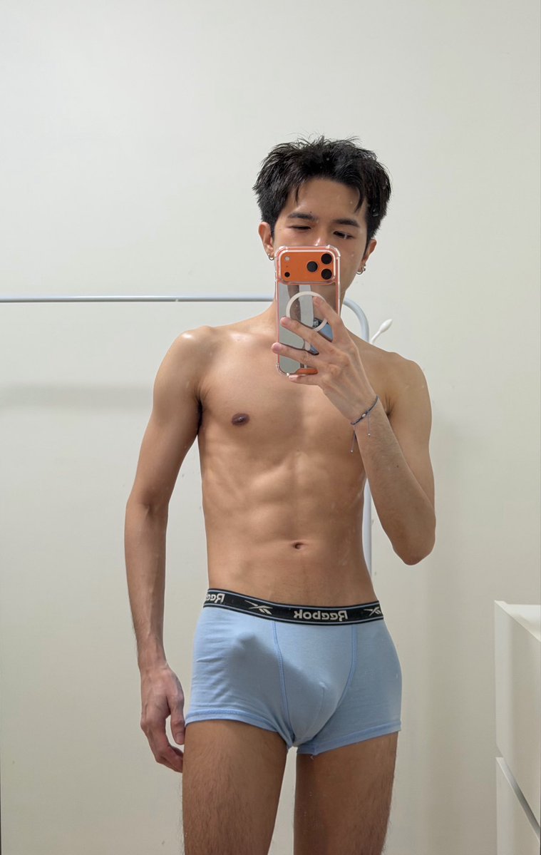 bankxxknab's tweet photo. หัวเห็ดดดด 🍄‍🟫 https://t.co/DDud7RXKff