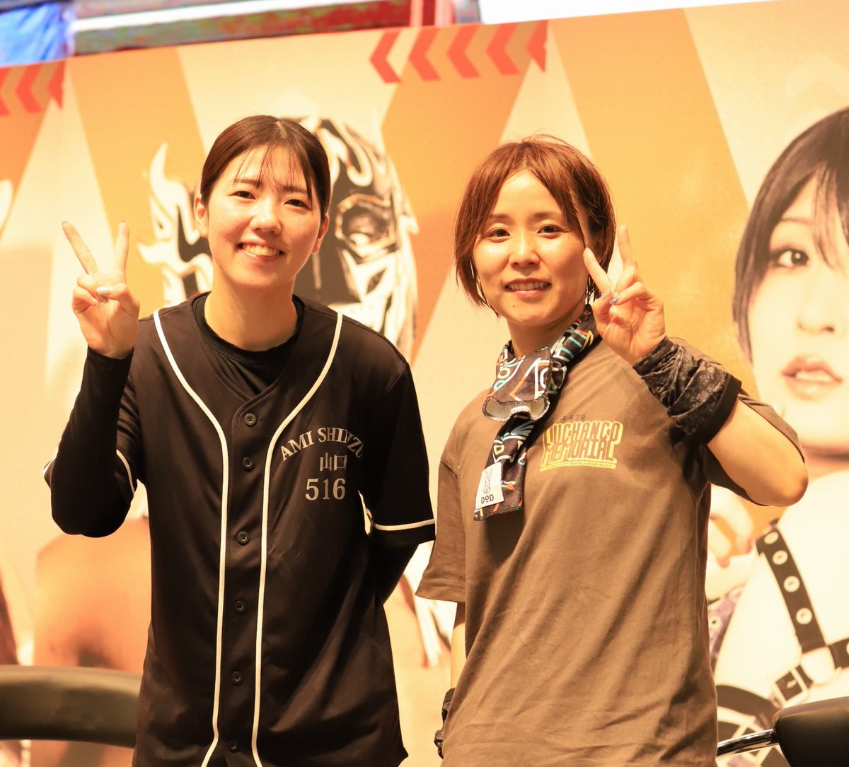 UmeChan82696's tweet photo. 愛海ちゃん　in　下関オールレディース

オープニングセレモニー🎶
櫻本さん　ありがとう
#清水愛海
#櫻本あゆみ
#オールレディース
#ボートレース下関 https://t.co/NxGAcfGyps