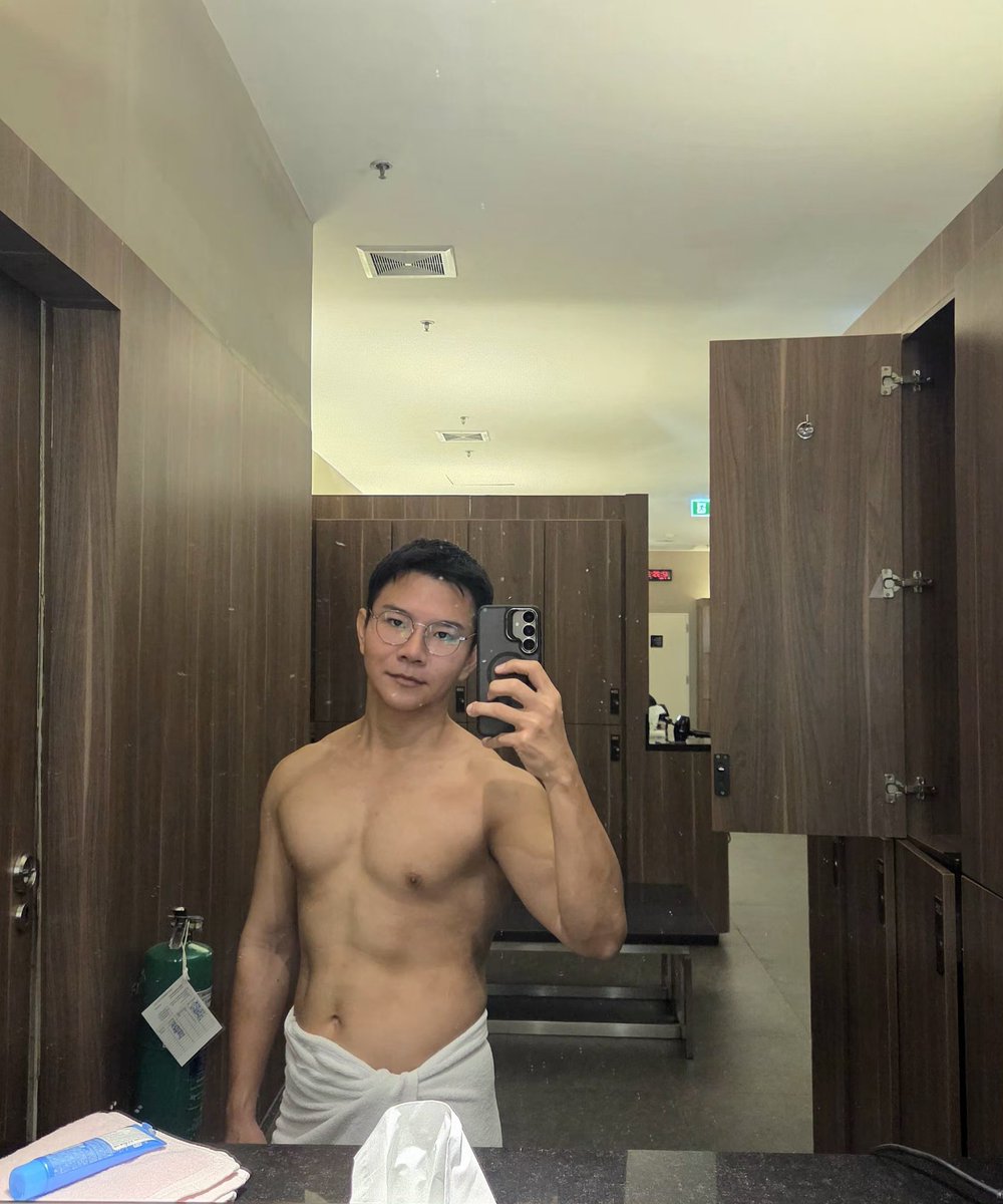 HoWlOnGs4ever's tweet photo. ไม่ใช่เจ้าถิ่น เก็บแต้มได้ป่ะ https://t.co/VL0myR1xr6