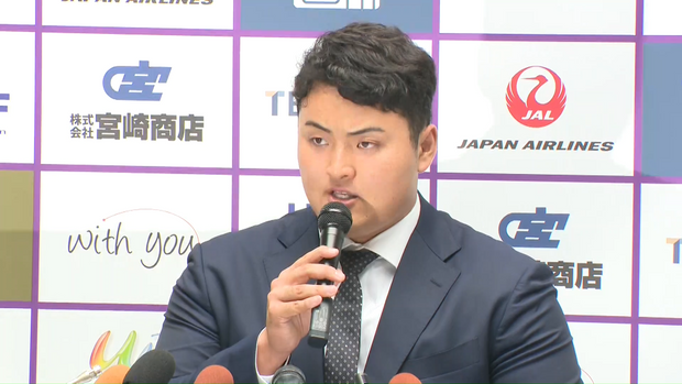 livedoornews's tweet photo. 【発表】佐々木麟太郎、マーリンズに入団決意 「挑戦したかしなかったかを選ぶ人生にしたい」
https://t.co/F0Ng9hVInX

佐々木は「自分自身の生き方として、失敗したかしなかったではなく、挑戦したかしなかったかを選ぶ人生にしたいなという思いで最終的にこの道を決断いたしました」と説明した。 https://t.co/Py9XHxmeBy
