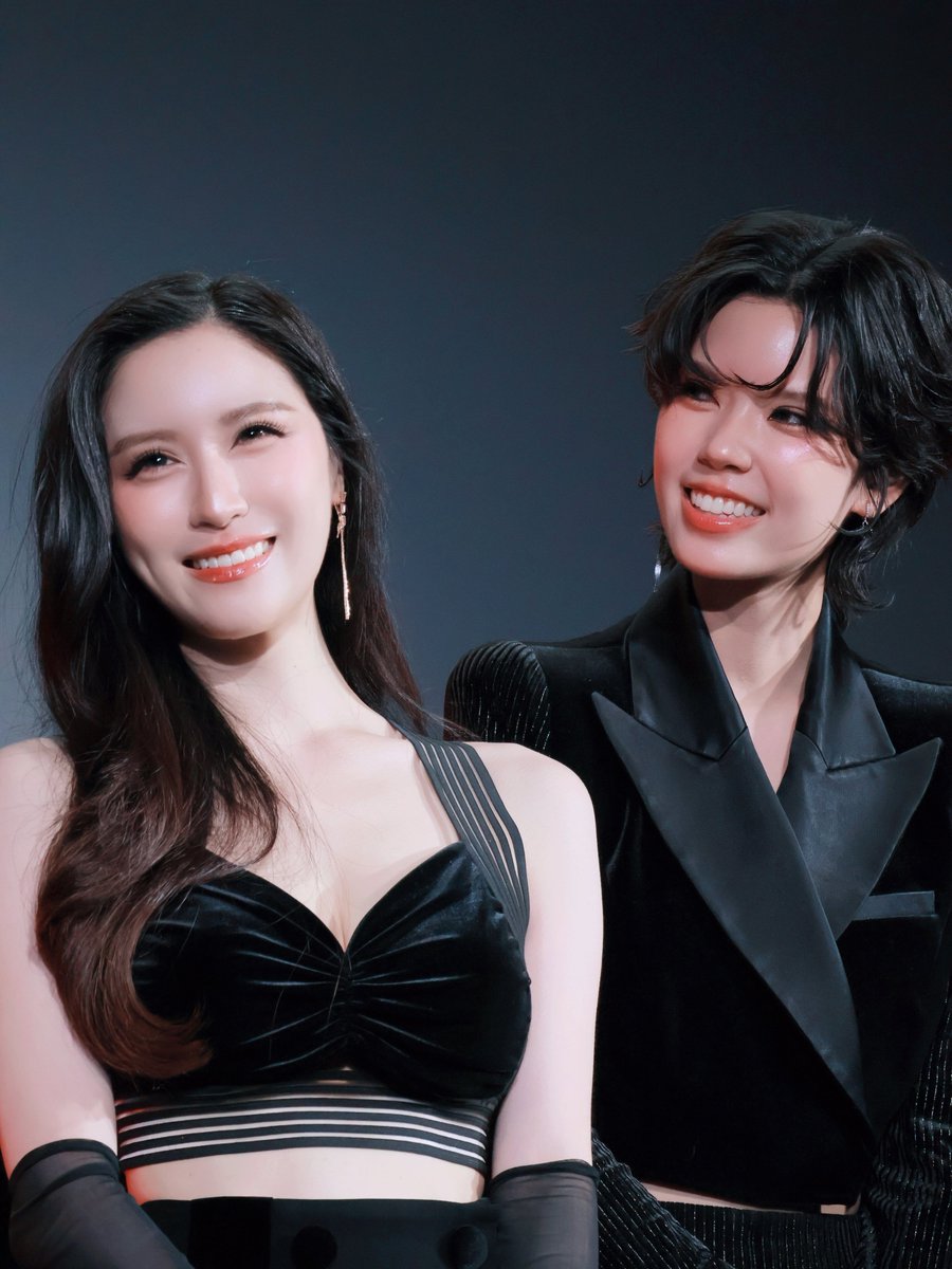 FayGene_GallTH's tweet photo. สวยในสวยเป็นแบบนี้นี่เอง 🤭
#ChasingLoveFinalEP
#Fayapisl #ornalin_gene
#FayGene https://t.co/JZuuSscp3v