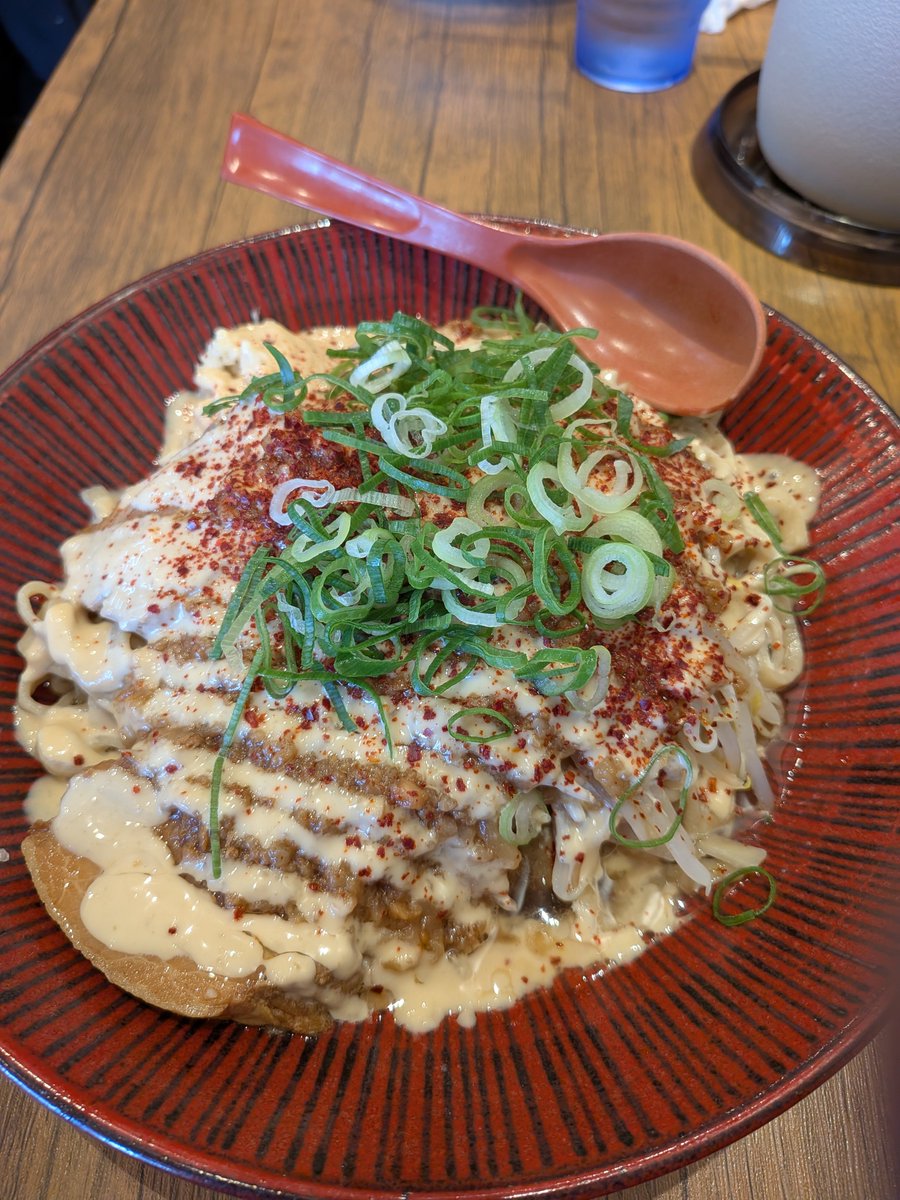 koutaro1127's tweet photo. 二郎系ばっか食ってるから
コータロー改めコージローにしよかな https://t.co/kt5hDLqL2n