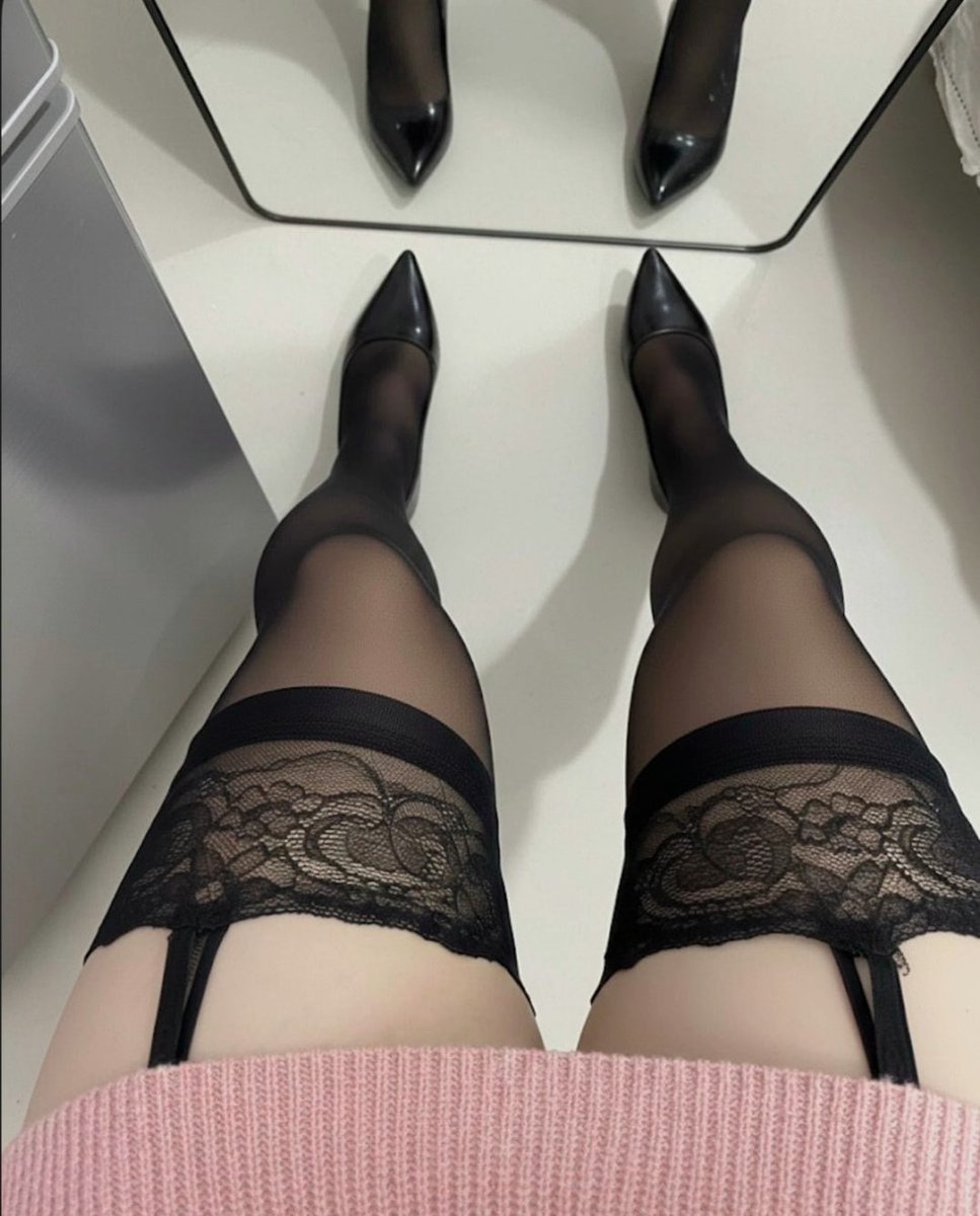 lukeyboo19's tweet photo. やっぱりレース素材が好き #裏アカ女子 #和歌山 https://t.co/IGYMYwKis8