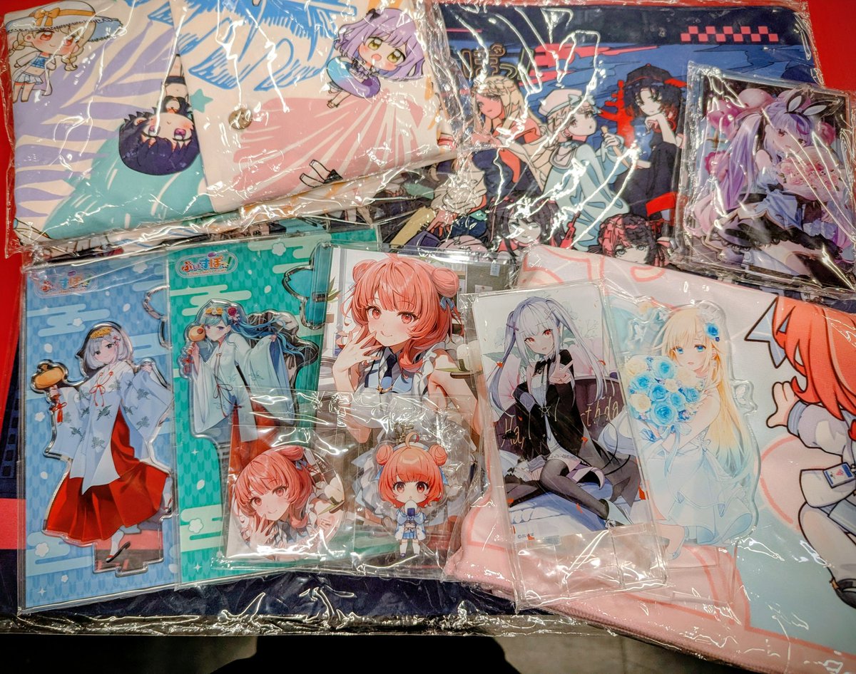 gcsmdklive's tweet photo. 来月8月1日(土)にVTuberグッズ大出しします！
缶バッチ・アクスタ・ぬい・タペ等
画像以外にも沢山ご用意しております(^^)
お目当てのグッズが見つかるかも( ﾟдﾟ )
この機会にまんだらけグランドカオスにご来店ください🙏 https://t.co/WsgTbEVCQ7