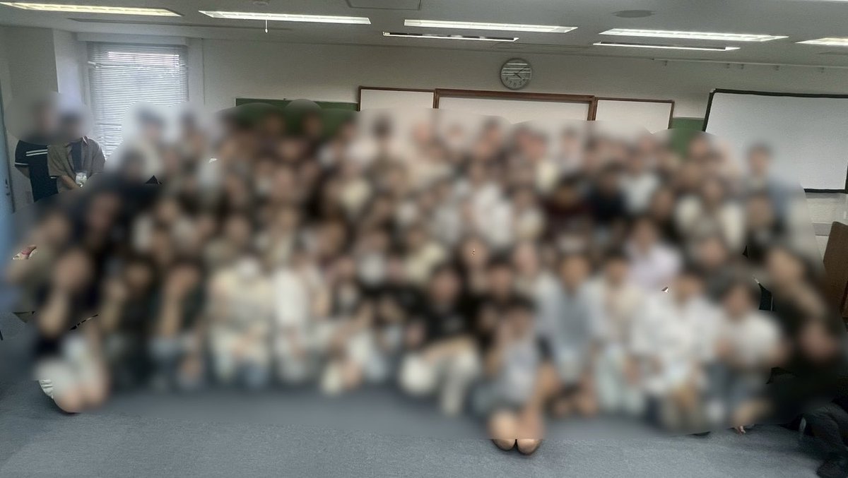 westu__2026's tweet photo. 【🔔第8回全国交流会 終了のご報告】

本日、無事終了いたしました！

今回は過去最多となる【96名】もの方にご参加いただき、誠にありがとうございました。
皆様のおかげで大変素敵な会となりました。集合写真をお届けします📸

また次回、皆様とお会いできることを楽しみにしています！
#うぃーすた https://t.co/9q7CZyEfWI