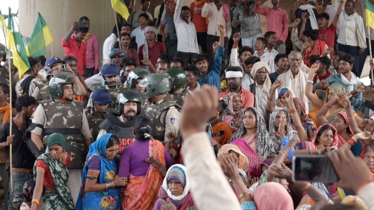 the_hindu's tweet photo. The Madhya Pradesh Police on Sunday (July 19, 2026) morning cleared the site where several tribals have been protesting against the Ken-Betwa river link project and other irrigation projects in Chhatarpur district, and took the protest leader Amit Bhatnagar, who has been on a hunger strike for 14 days, to a hospital, @MehulMalpani reports.

📸:  Special Arrangement

https://t.co/nY13RXSqSX