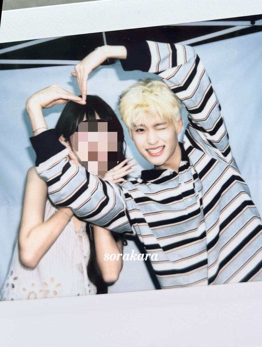 mylittlekkikki's tweet photo. 헐 ㅋㅋㅋㅋㅋ 소희 이거 너무 졸귀야 
https://t.co/c1aUpF2BMc https://t.co/p0BkkXrjJZ
