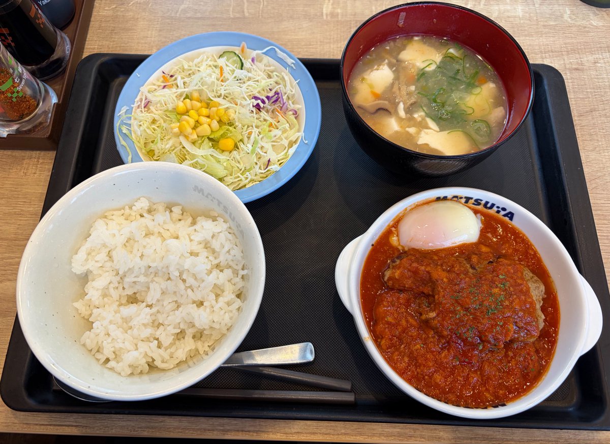 joosuke's tweet photo. ジムでランニングしながら見てたバキ童チャンネルの影響でうまトマを食う。
1日の総カロリー絶対プラス、後悔はない https://t.co/MWYzOPNfXu