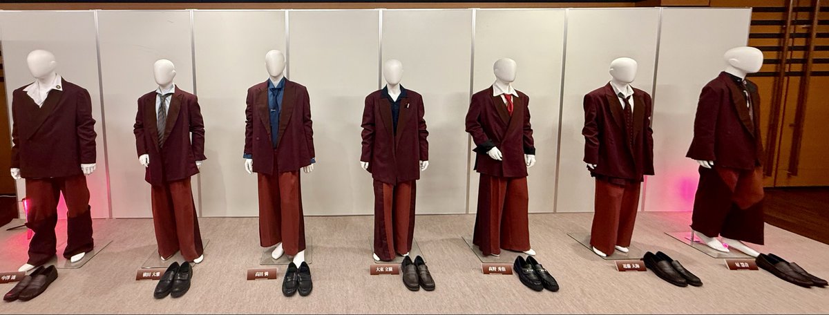 ni0111sa's tweet photo. 今日は初めてクラセブリリイベに🥰

1回目緊張と剥がし早くて
大海くんに伝えられなくて
時間空けて2回目チャレンジ😘
無事に言えて嬉しかった🥰

りっきーの目の輝きと
横田くんの目力、オーラ感じた😍

ざわれんと高田くんの微笑み☺️
高野くん、星くんかわゆかったな😉

#アイノーヒーローリリイベ https://t.co/C58JCjOujw