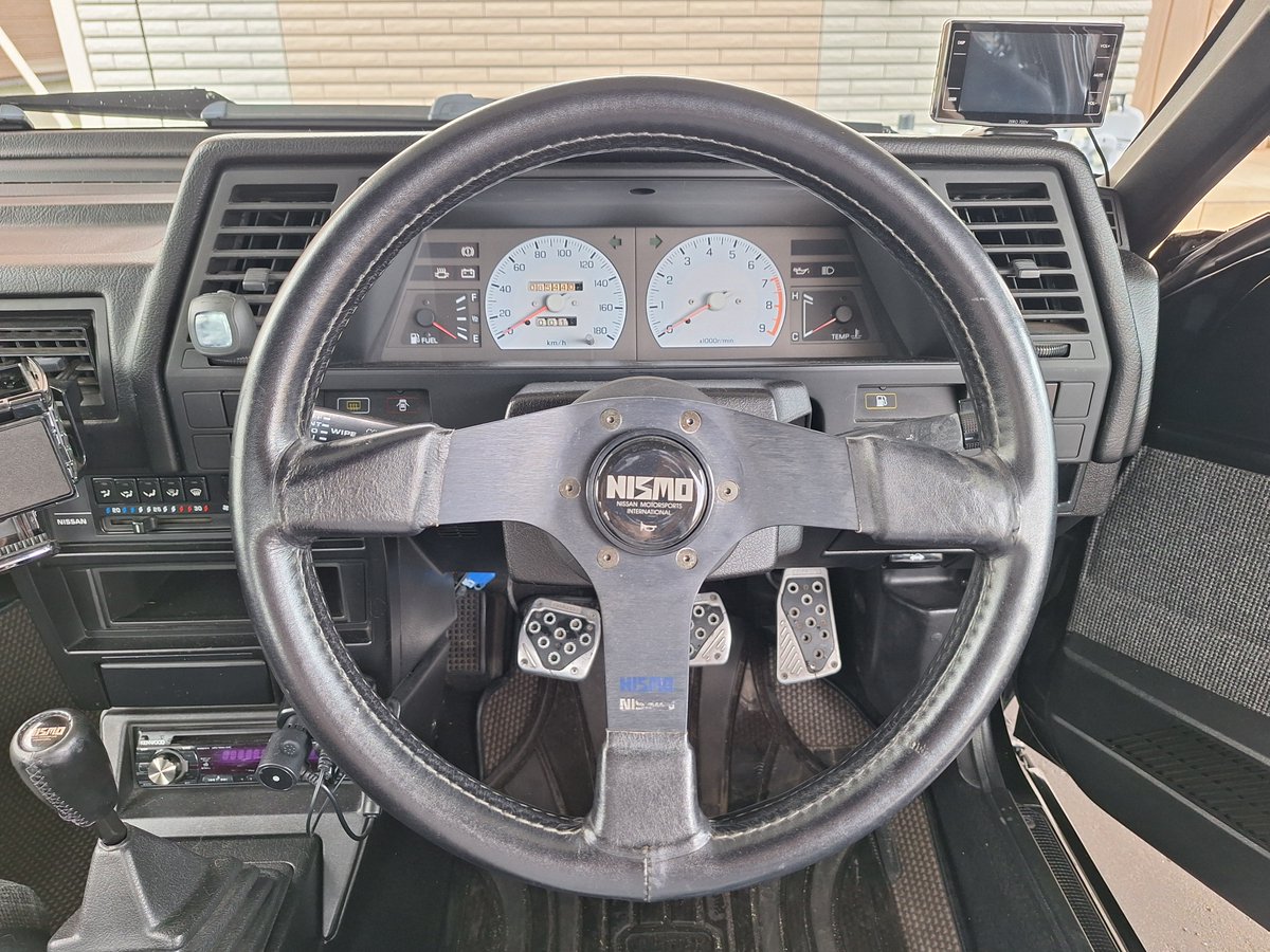 omi6300's tweet photo. バッテリー新品交換して洗車して近所散歩しようと思ったら雨降ってきた… https://t.co/tvy3ceMfv2