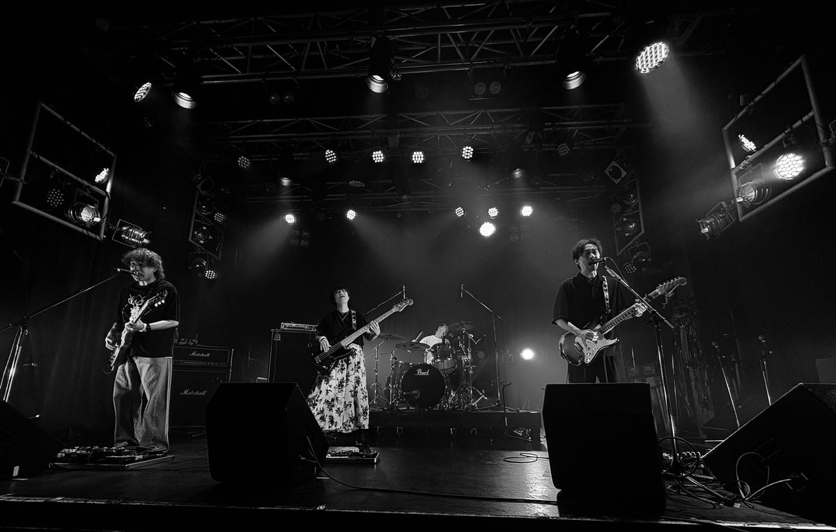 akira_sync's tweet photo. 7.17 BEATSTATIONへのご来場ありがとうございました！！
約半年ぶりのライブだったけど、今回もたくさん方が来てくれたおかげで感無量の一日でした😭
また次回もよろしくお願いします！！
P.S たくさんのお土産や差し入れもありがとうございました😊 https://t.co/SayC2IURZh