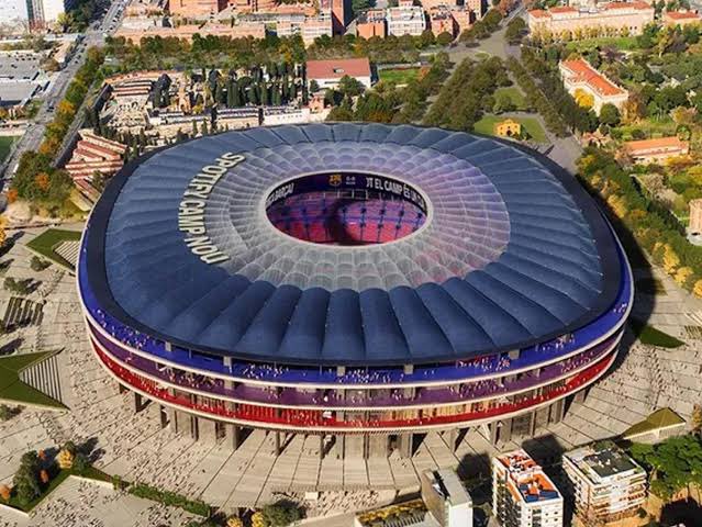 BarcaFeedHQ's tweet photo. 🚨 JUST IN: President Laporta has told Barça players that if they win the World Cup, the trophy will visit Camp Nou before heading to the Santiago Bernabéu. 🏆🔥 https://t.co/GBvOnbuMVT