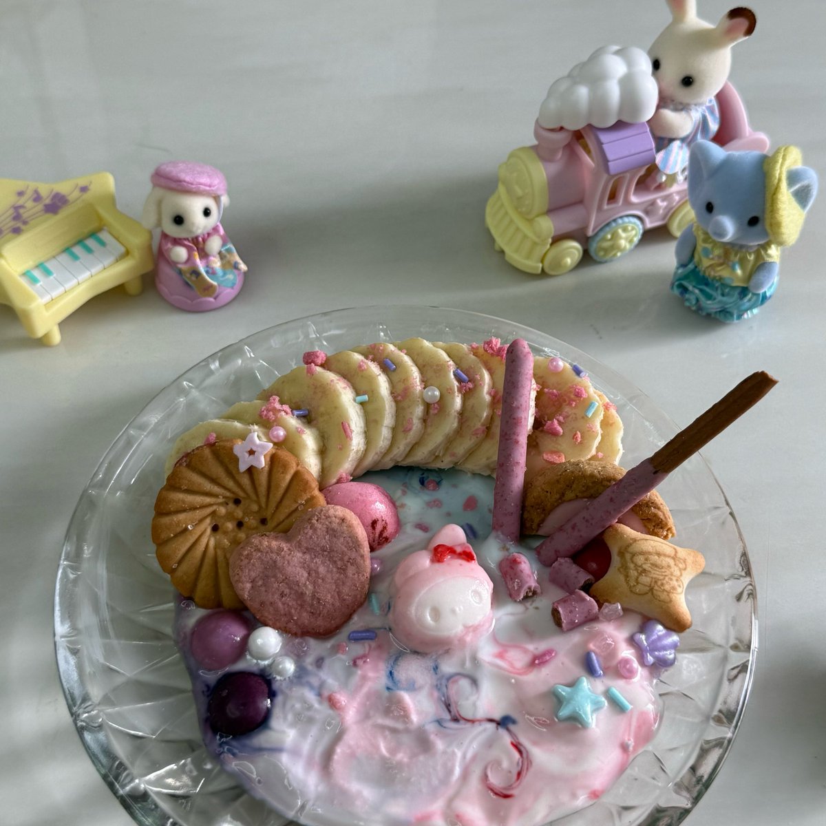 ace_elliee's tweet photo. No one will ever be able to take my whimsy away (˶ˆᗜˆ˵)๐*₊˚⊹ ᰔ 

No clear theme tbh, mostly nostalgia in all honesty 

Hope everyone has the most wonderful, lovely day ahead, 
Ilysm!!!! ʚ(*´꒳`*)ɞ .｡✧･ﾟ:* ~♡ https://t.co/vhqHEXWV9o