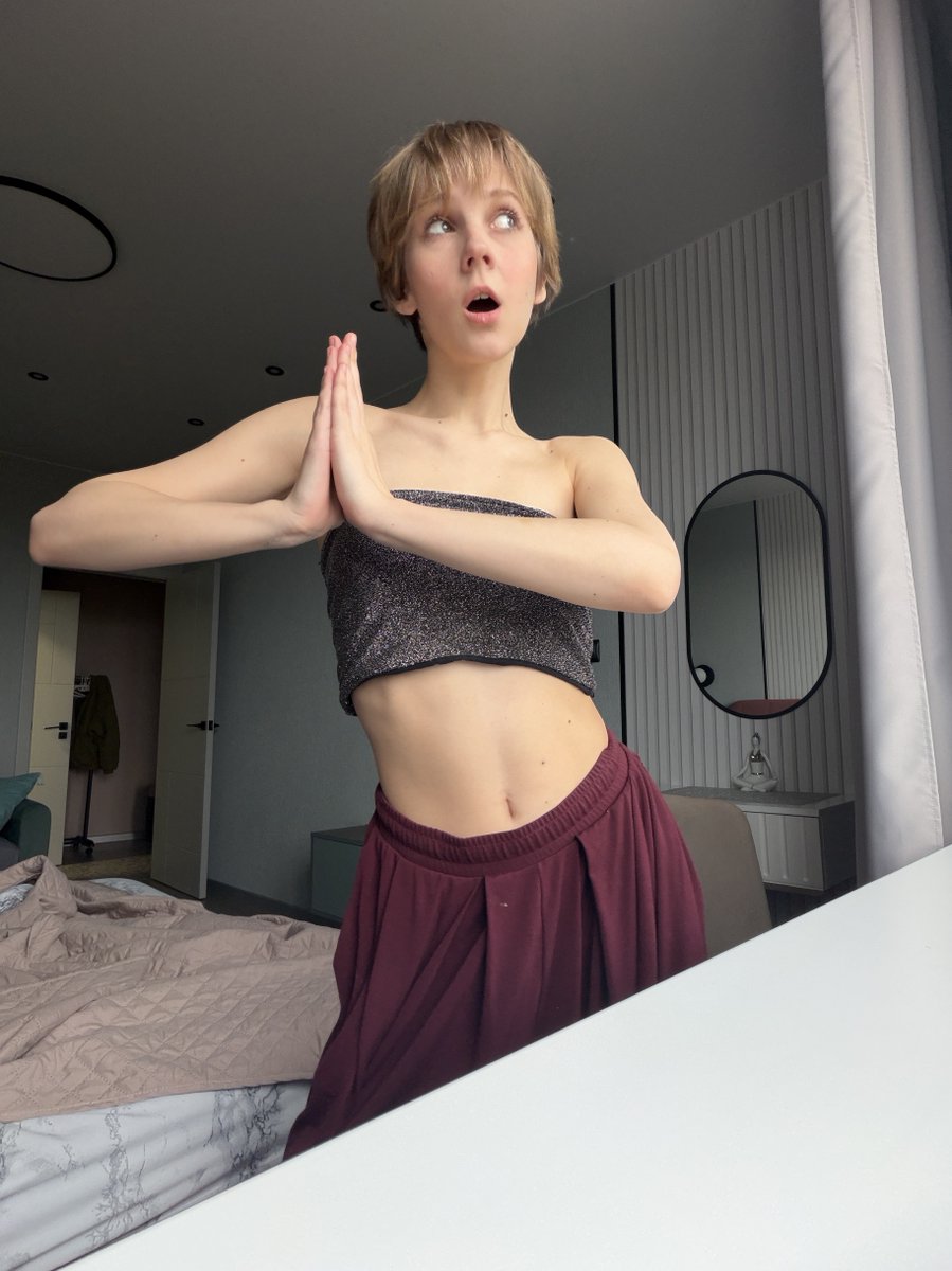 _wandersonam's tweet photo. What do you prefer: daring outfits 😏 or seductive themes? Drop a 🔥 if you're excited for some exclusive content this week! Can’t wait to hear your thoughts—let’s chat! RT for a sneak peek! 💖 #OnlyFans https://t.co/GREuGXrOf7