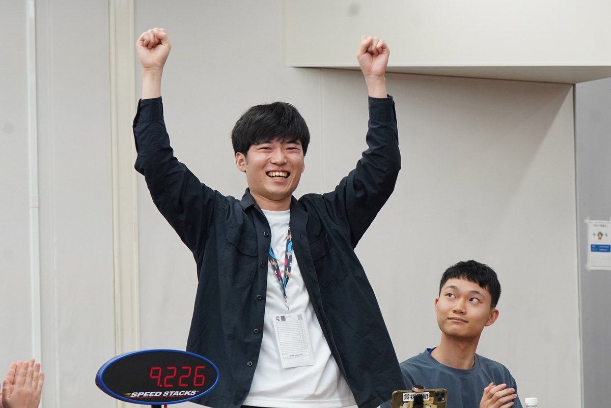 Yuuki_tribox's tweet photo. おめでとう🎊 @wilwilRubik https://t.co/svh2GzSI8U