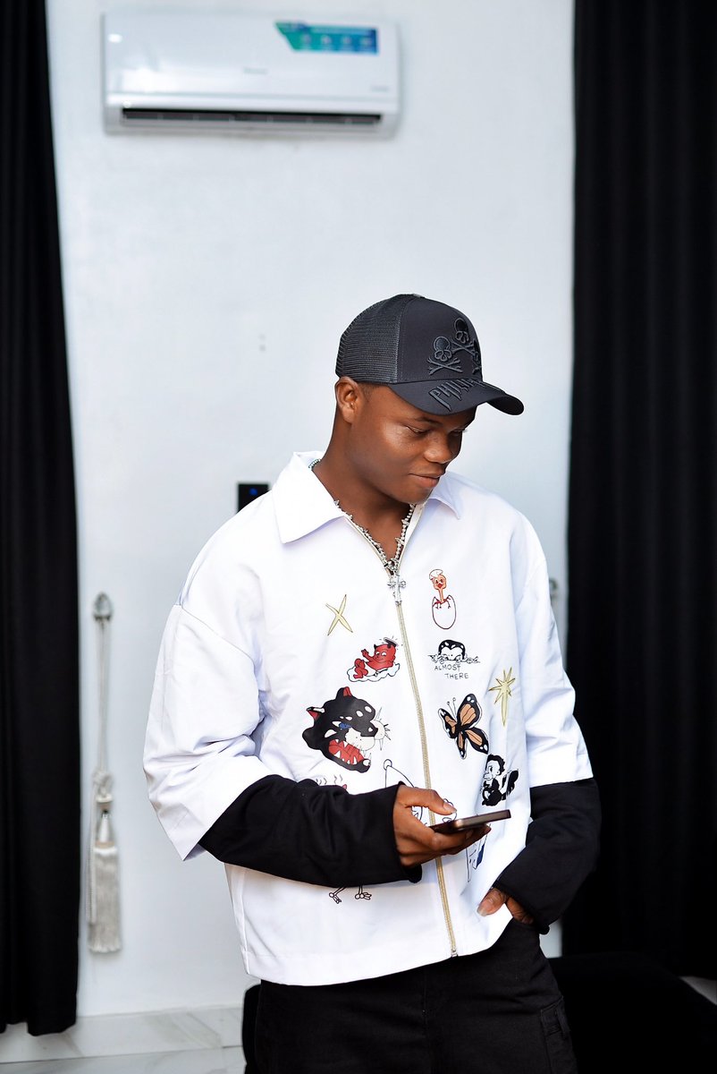 EmmaFundz0's tweet photo. +1🎂
Wishing myself a year of effortless growth🙏🥹🪅❤️ https://t.co/Cus8HA7VGz