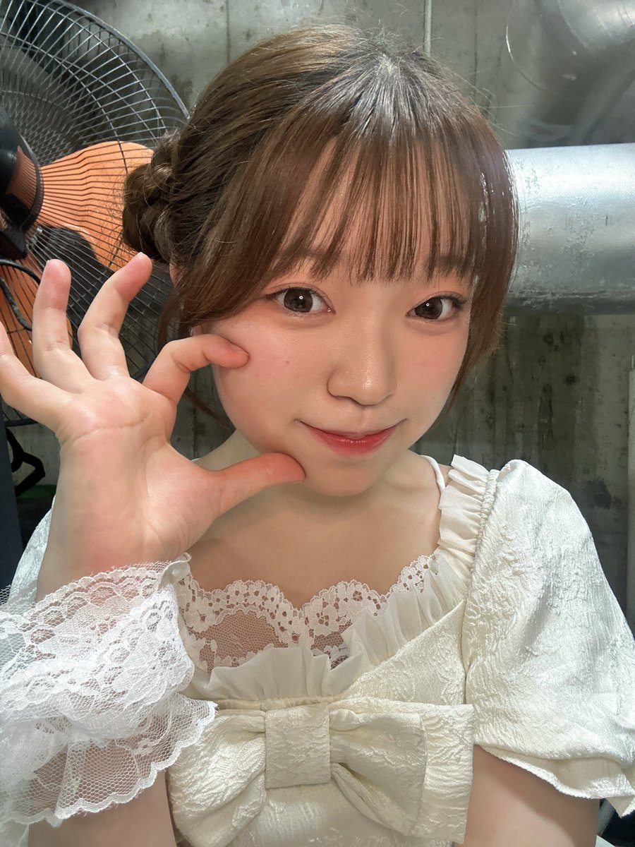 mallo_furiru's tweet photo. 押忍フェスありがとうございました！
次は17:30〜ポルックスシアターでお待ちしてます♡
 #Hellomallo  #アイドル  #押忍フェス https://t.co/8sPwfw5Hkn