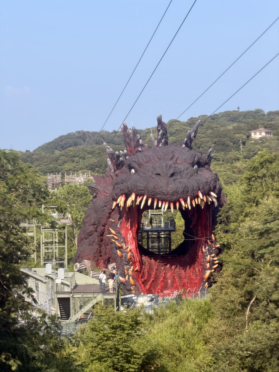 bokuv2's tweet photo. 今日もニジゲンノモリに来た
#ニジゲンノモリ
#ゴジラ迎撃作戦 https://t.co/KNtYUyTyxs