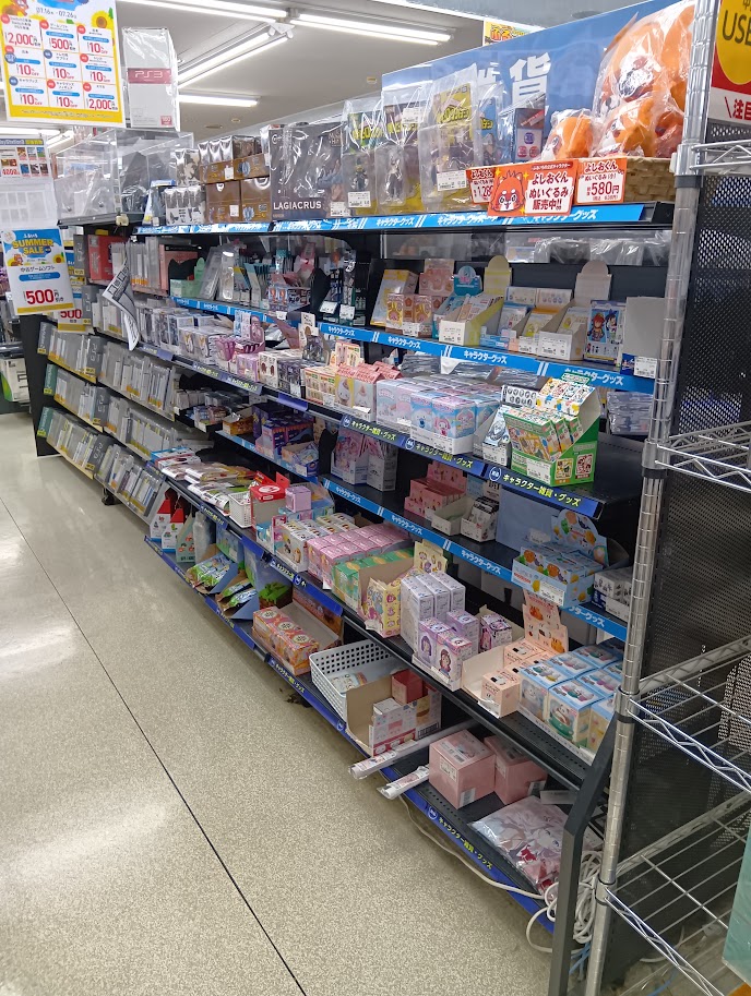 📢セール開催中📢 26日までサマーセール開催中‼ 🧸新品キャラグッズを2