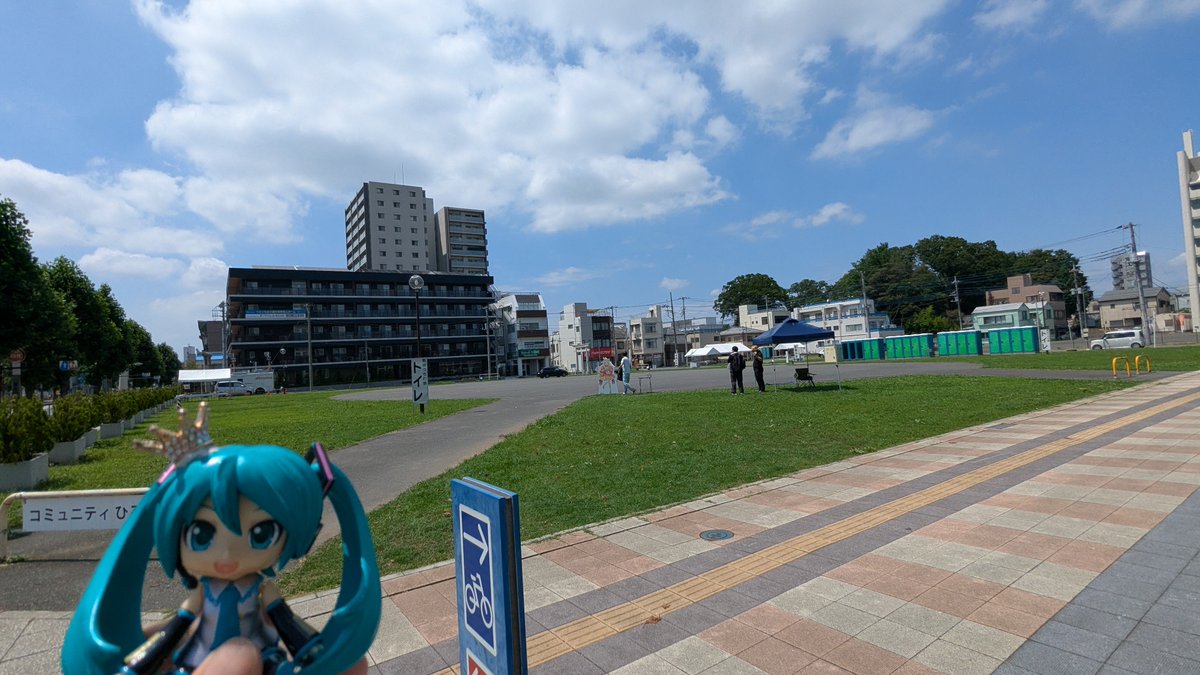 OZ (オズ) tweet media