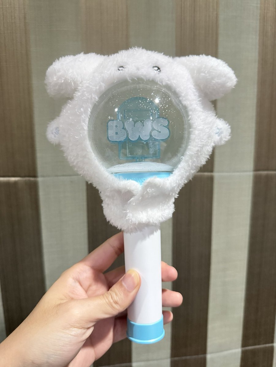 grukgrig's tweet photo. แท่งไฟจาก #2gether_rv ร้านส่งไวมาก ราคาดีมากกๆค่า 🥰🥰 https://t.co/P478a3pzrq
