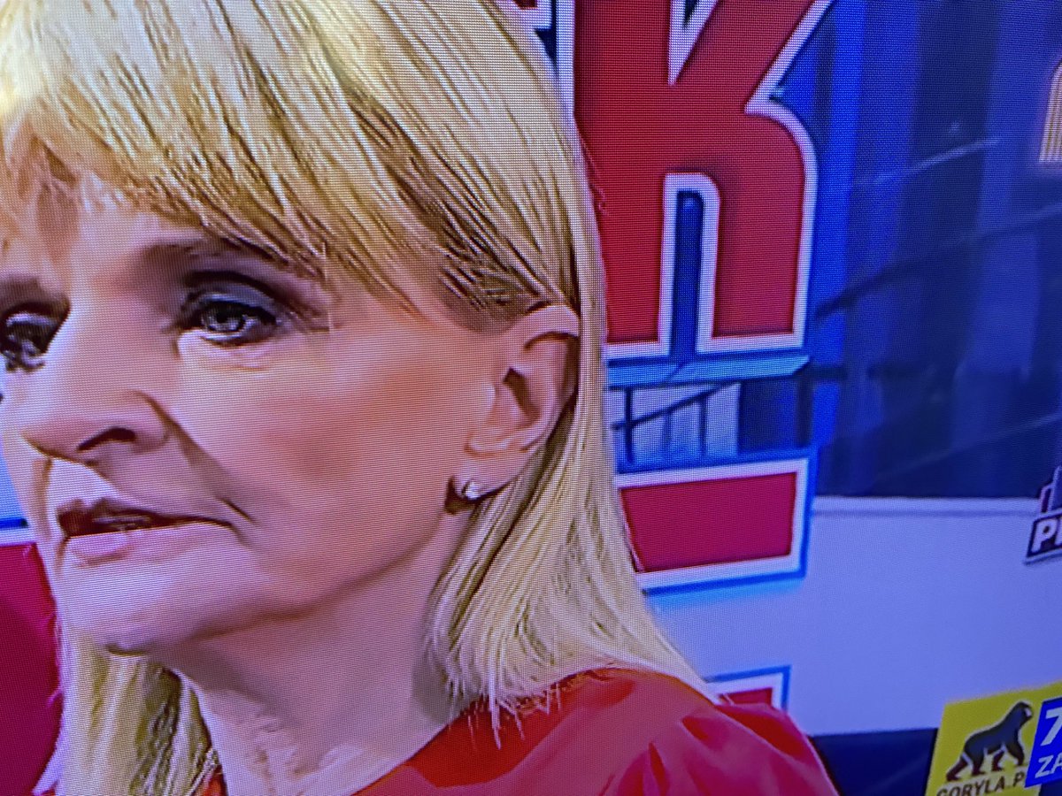 jnszlnrd's tweet photo. Kłeczek na jej widok , chce nam się 🤮🤮🤮 https://t.co/TKGXAalf2g